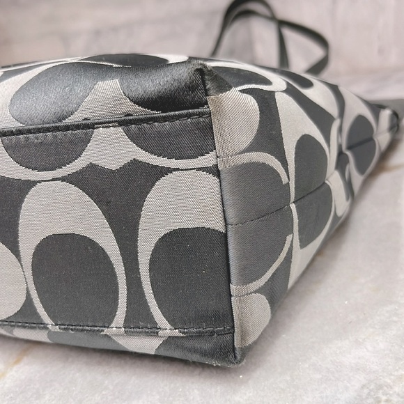 Coach Signature Laura Gray/Silver Double Strap Large Tote Bag - Picture 14 of 15